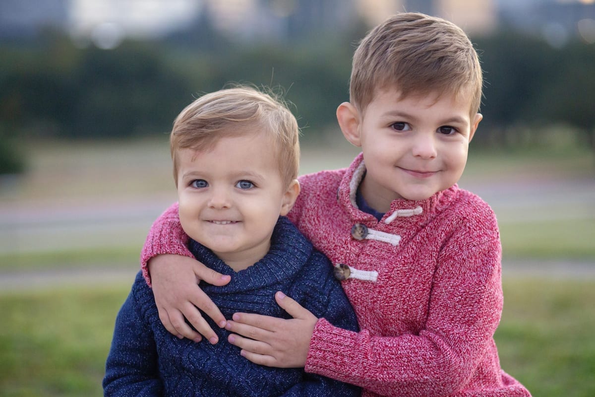 The F. Family – Butler Park Holiday Session