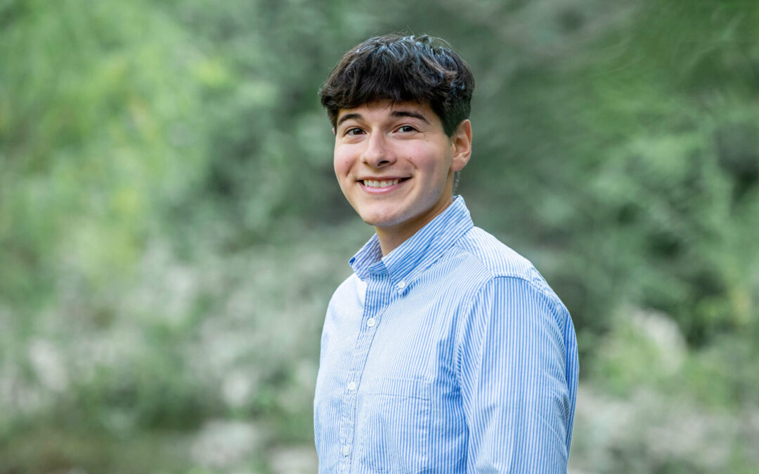 austin senior photography session at seider springs greenbelt park