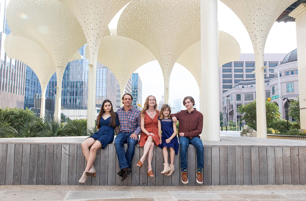 blanton museum courtyard family photo session university of texas at austin campus